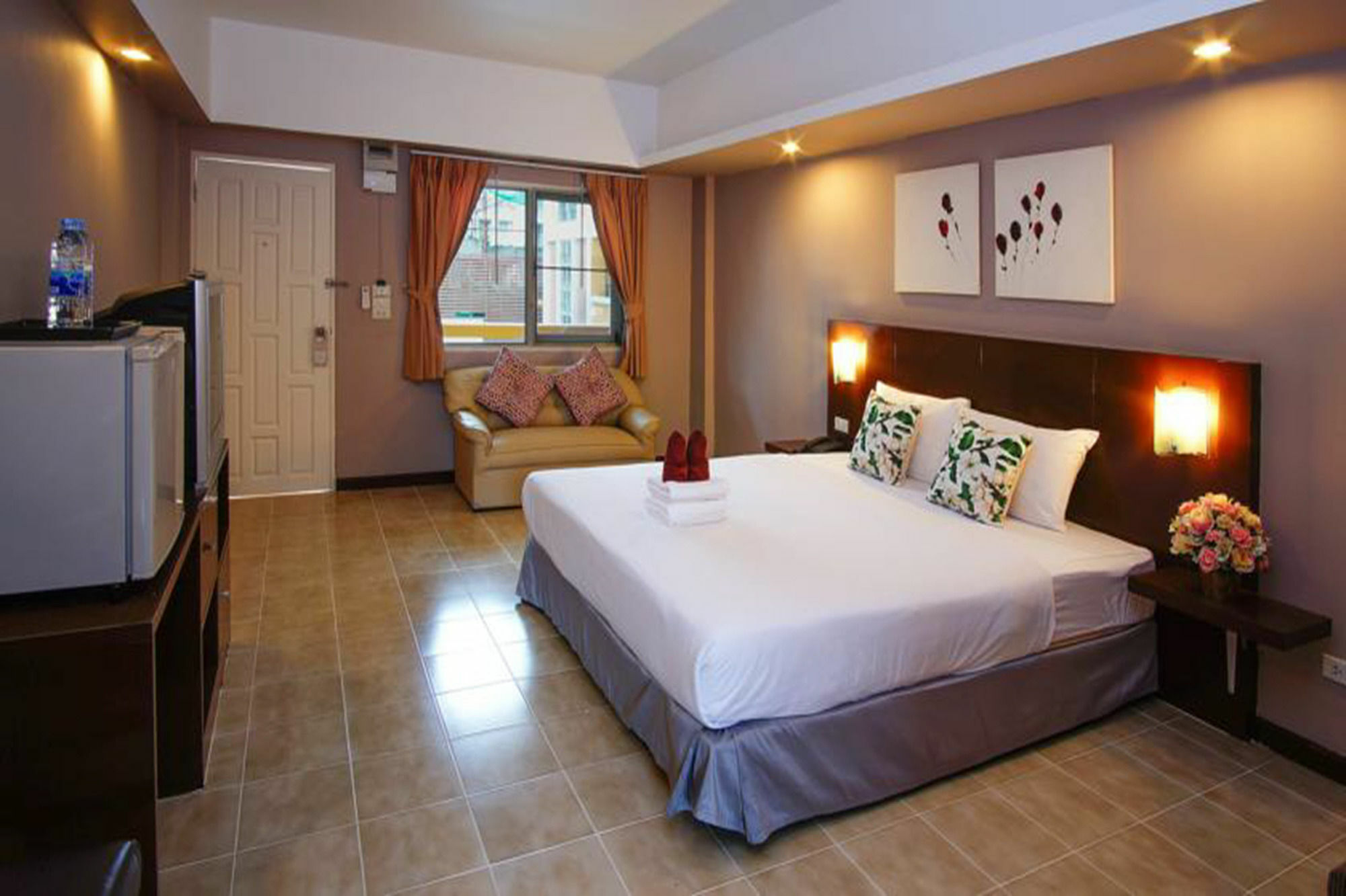 Hotel Jean Boutique Pattaya Esterno foto